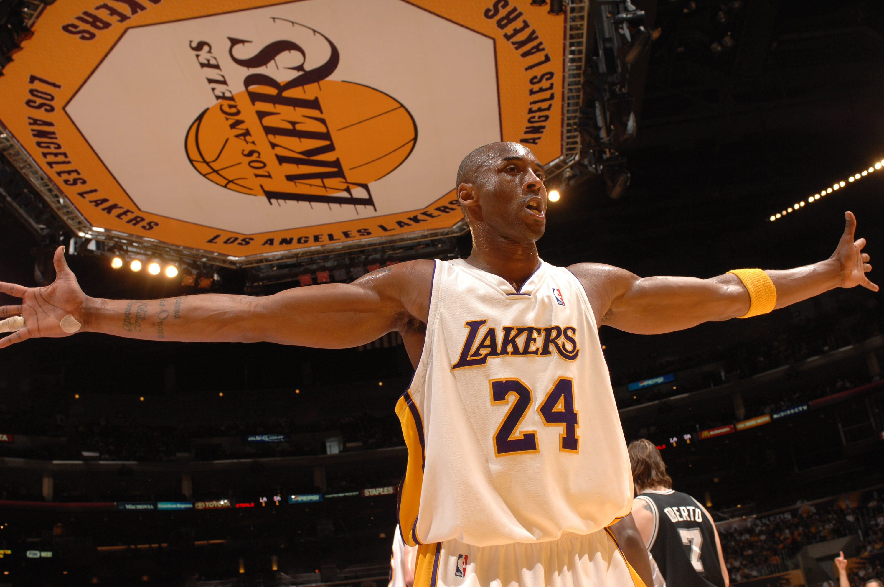 锁线人情报 锁线人情报